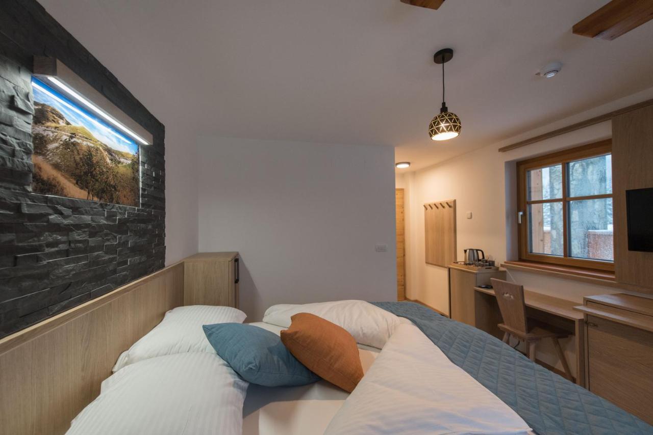 Guesthouse Lajnar Zgornja Sorica Εξωτερικό φωτογραφία